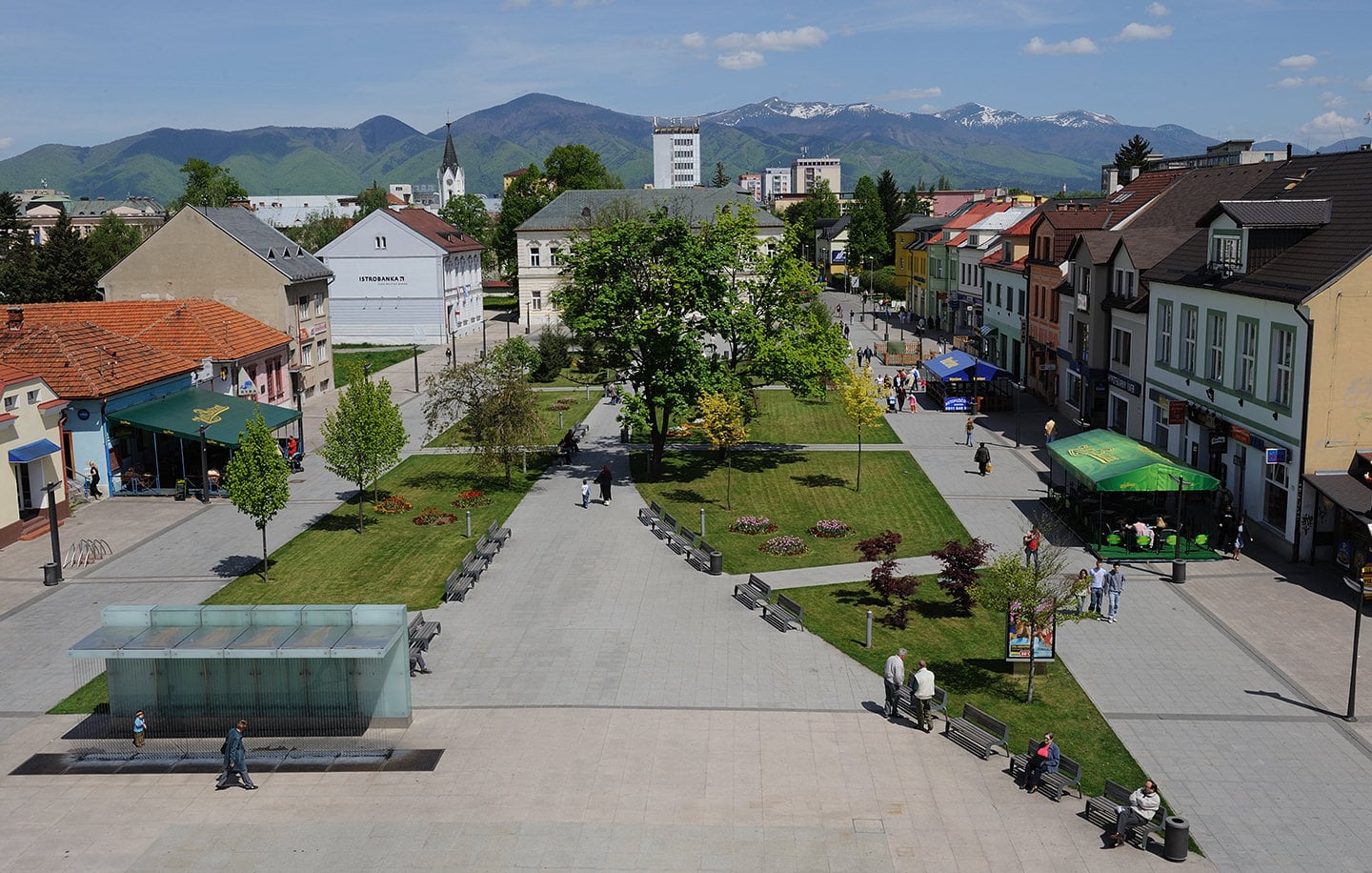 Medizinstudium in der Slowakei. Medizin studieren an der Jessenius Universität in Martin.